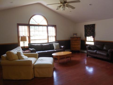 29 Sunset Dr, Dudley, MA 01571 photo 6