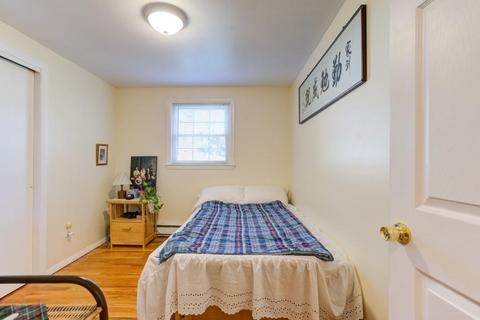 148 Nagle St, Springfield, MA 01151 photo 14