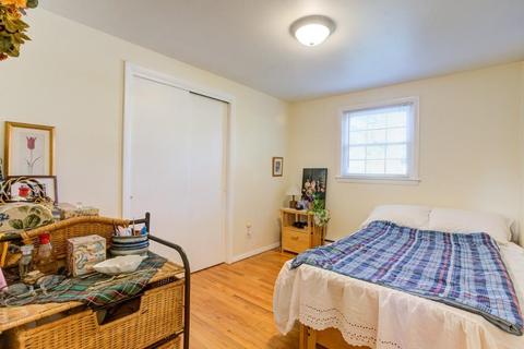 148 Nagle St, Springfield, MA 01151 photo 15