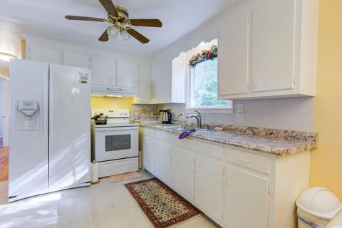 148 Nagle St, Springfield, MA 01151 photo 4