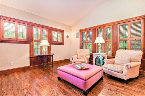 24 Stonefield Ct, Needham, MA 02492 photo 11