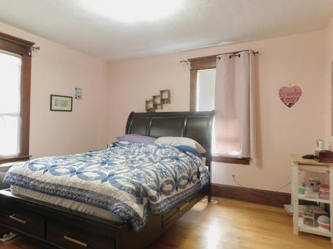 5 Highland Ave, Chicopee, MA 01013 photo 9