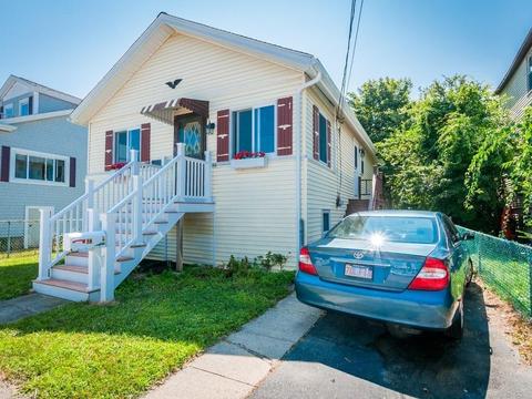 58 Bates St, Hull, MA 02045 photo 1