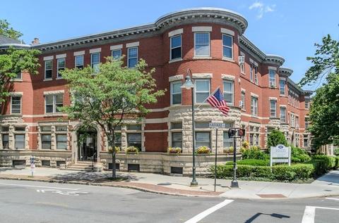 369 Harvard St #3, Brookline, MA 02446 photo 1