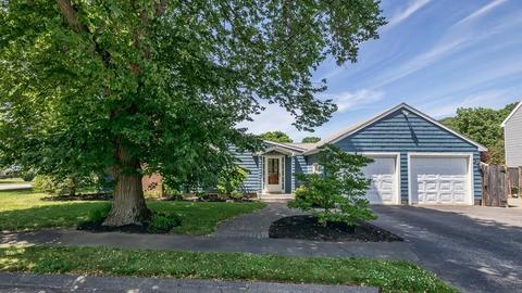 2 Valentine Ter, Danvers, MA 01923 photo 1