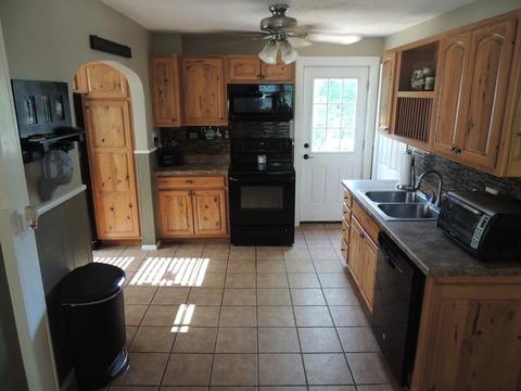 6 Third Ave, Dudley, MA 01571 photo 9