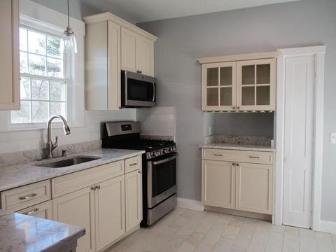 76 Moore Ave, Worcester, MA 01602 photo 10