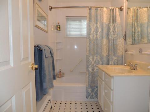 35 Will Dr #1, Canton, MA 02021 photo 9