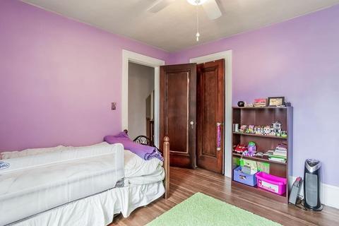 49 Burton St, Springfield, MA 01108 photo 21