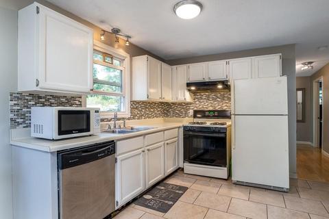 187 Starling Rd, Springfield, MA 01119 photo 8