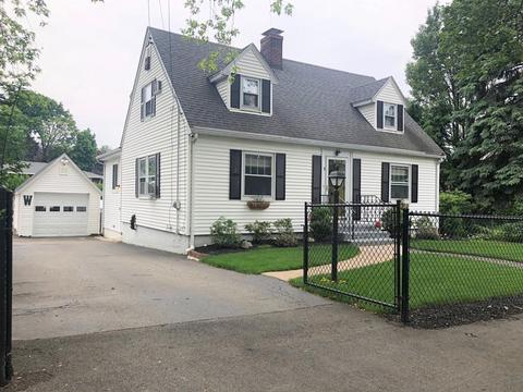 3 Danforth St, Lawrence, MA 01843 photo 2