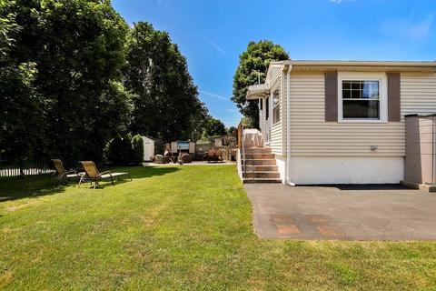 16 Beloit Rd, Dedham, MA 02026 photo 33