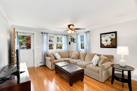16 Beloit Rd, Dedham, MA 02026 photo 4