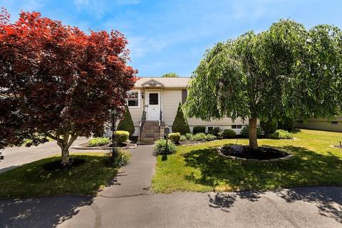 16 Beloit Rd, Dedham, MA 02026 photo 3