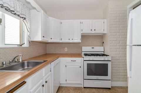 14 Harding Ter, Dedham, MA 02026 photo 5