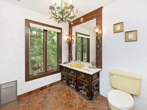 1147 High St, Dedham, MA 02026 photo 19