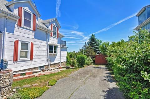 53 Perkins St, Gloucester, MA 01930 photo 4
