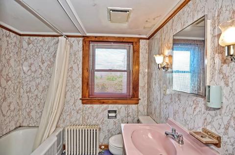 53 Perkins St, Gloucester, MA 01930 photo 17
