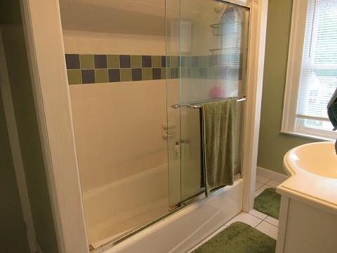 68 Ellsworth Ave, Springfield, MA 01118 photo 16
