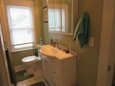 68 Ellsworth Ave, Springfield, MA 01118 photo 15
