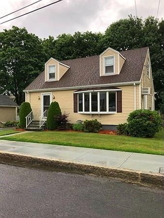 335 Newbury St, Fall River, MA 02720 photo 2