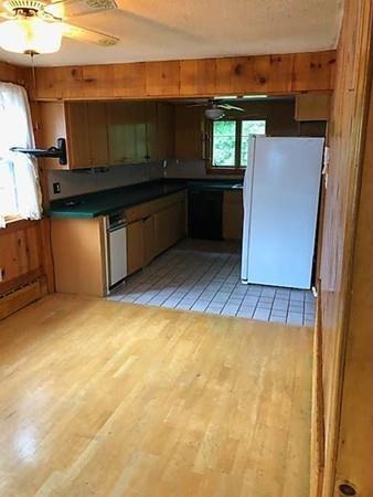 335 Newbury St, Fall River, MA 02720 photo 7