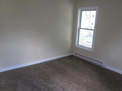 7 Oak St, Webster, MA 01570 photo 17