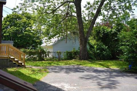 762 Carew St, Springfield, MA 01104 photo 3