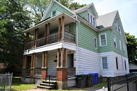 762 Carew St, Springfield, MA 01104 photo 2