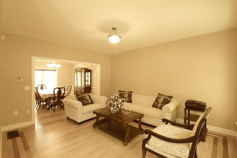 16 Whisper Dr, Worcester, MA 01609 photo 9