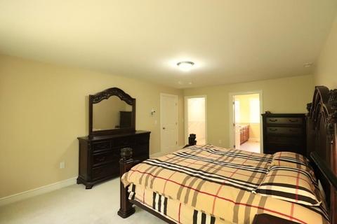 16 Whisper Dr, Worcester, MA 01609 photo 18