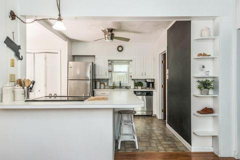16 Maverick Rd, Worcester, MA 01604 photo 4