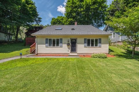 16 Maverick Rd, Worcester, MA 01604 photo 1