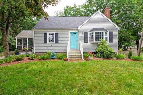 24 Broad St, Walpole, MA 02081 photo 1