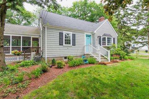 24 Broad St, Walpole, MA 02081 photo 2