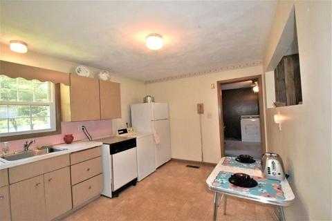 13 Walker Rd, Beverly, MA 01915 photo 7