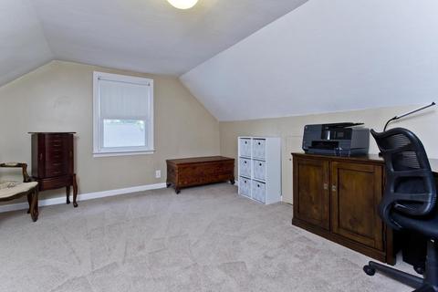 38 Martha St, Chicopee, MA 01020 photo 24