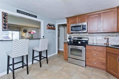 38 Martha St, Chicopee, MA 01020 photo 8