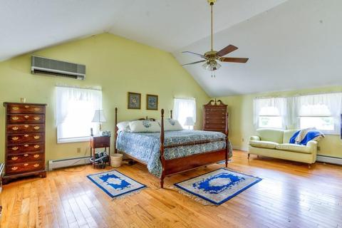 24 Venture Dr, Springfield, MA 01119 photo 22