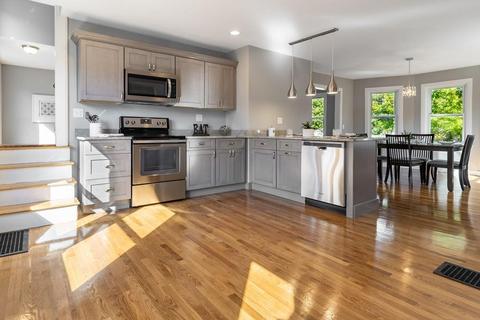 4 Graves Ave, Lynn, MA 01902 photo 1