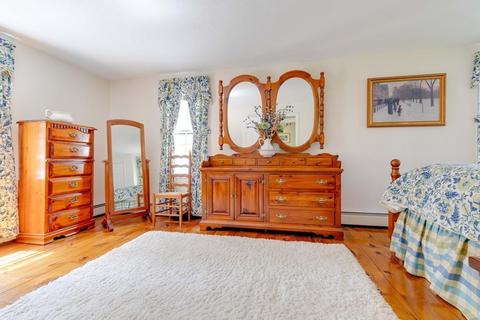 62 Walter Dr, Raynham, MA 02767 photo 16