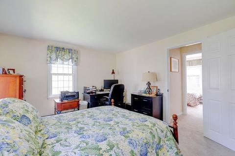 62 Walter Dr, Raynham, MA 02767 photo 20