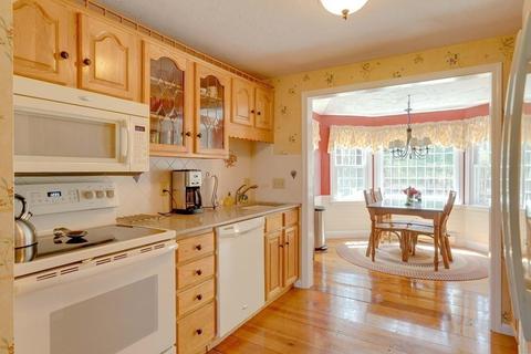 62 Walter Dr, Raynham, MA 02767 photo 5
