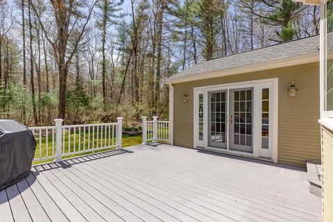 62 Walter Dr, Raynham, MA 02767 photo 27