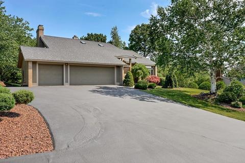 24 Blacksmith Way, Saugus, MA 01906 photo 3