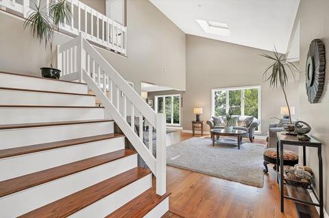 24 Blacksmith Way, Saugus, MA 01906 photo 4