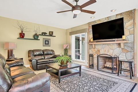 24 Blacksmith Way, Saugus, MA 01906 photo 17
