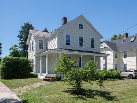 38 Briggs St, Easthampton, MA 01027 photo 1