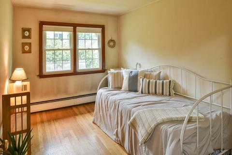7 Hickory Ln, Beverly, MA 01915 photo 15
