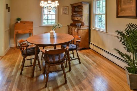 7 Hickory Ln, Beverly, MA 01915 photo 6